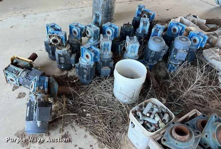 image for item EJ2975 (40) electric motors 