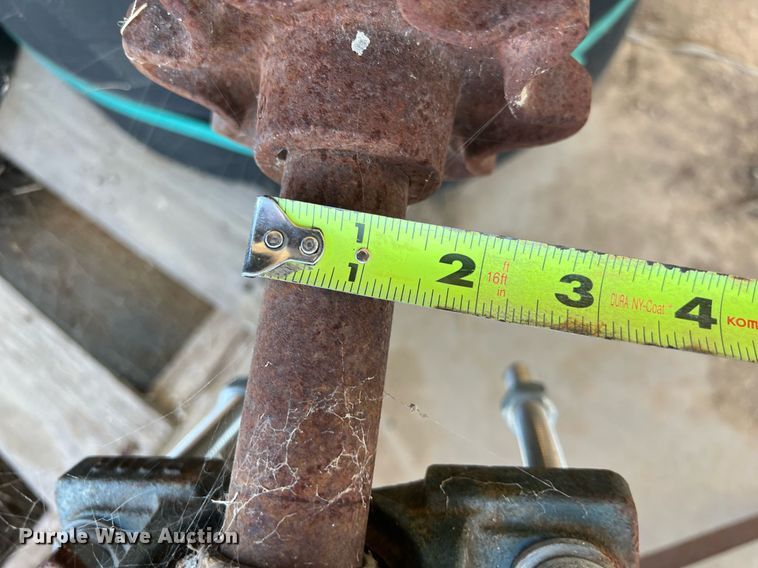 image for item EJ2977 (32) sprocket rollers