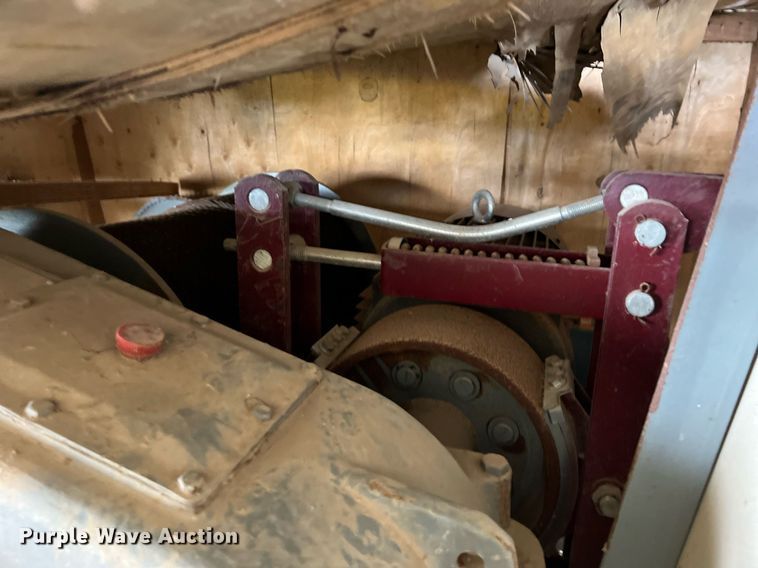 image for item EJ2979 (6) sled winches