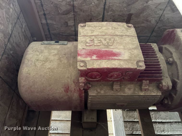 image for item EJ2979 (6) sled winches