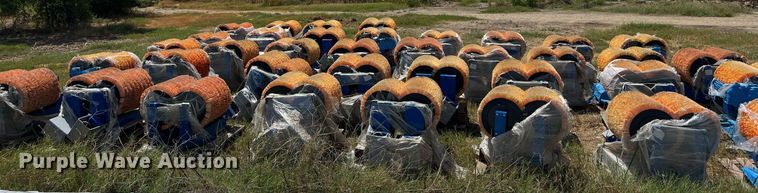 image for item EJ2981 (40) BouMatic Handy Brush cow brushes