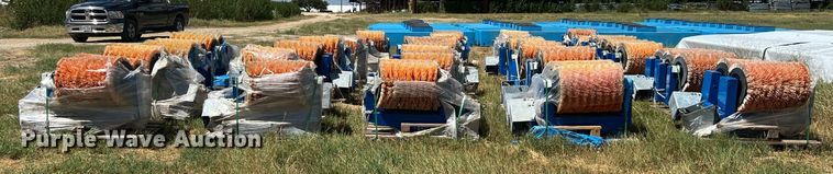 image for item EJ2981 (40) BouMatic Handy Brush cow brushes