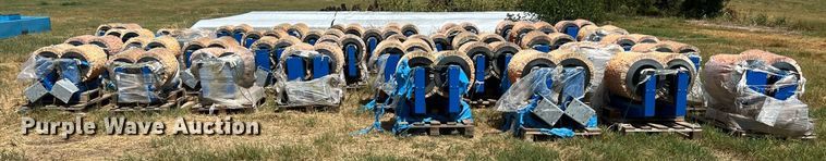 image for item EJ2981 (40) BouMatic Handy Brush cow brushes