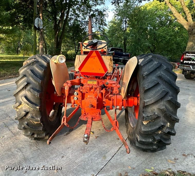 image for item EJ7216 1965 Case  530 tractor
