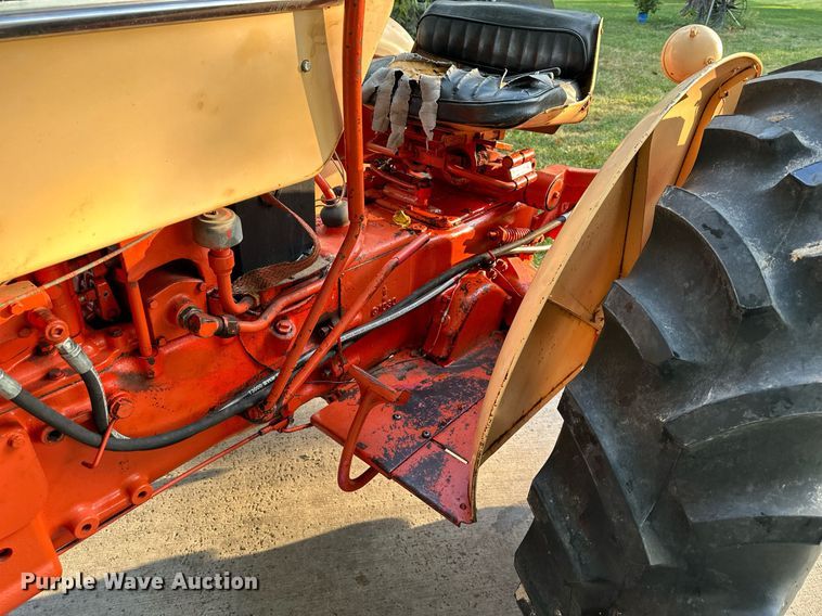 image for item EJ7216 1965 Case  530 tractor