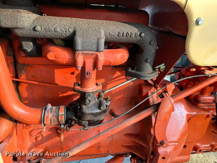 image for item EJ7216 1965 Case  530 tractor