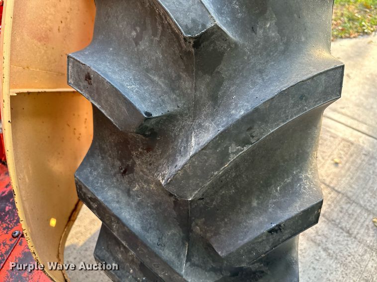 image for item EJ7216 1965 Case  530 tractor