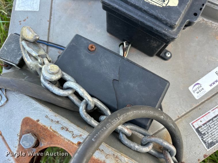 image for item EJ8864 2015 W-W livestock trailer