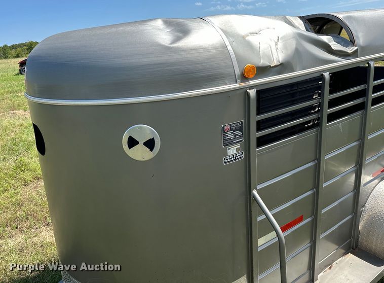 image for item EJ8864 2015 W-W livestock trailer