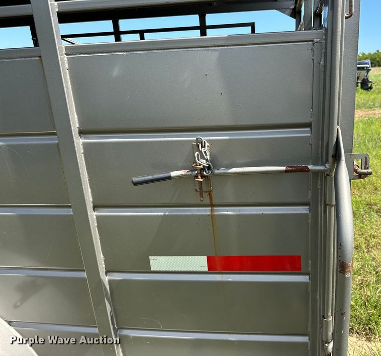 image for item EJ8864 2015 W-W livestock trailer