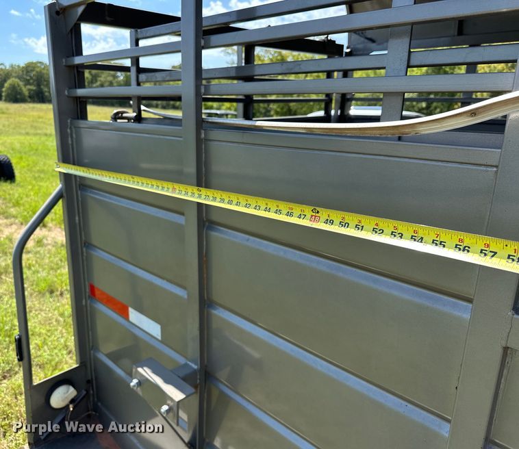 image for item EJ8864 2015 W-W livestock trailer