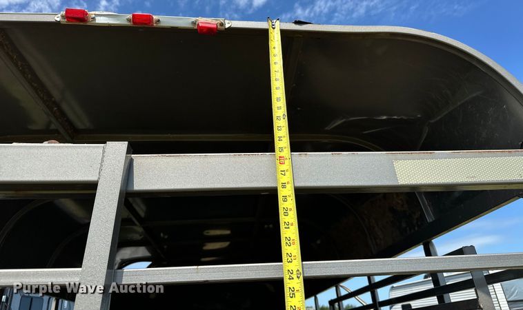 image for item EJ8864 2015 W-W livestock trailer