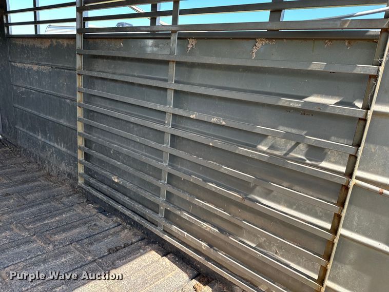 image for item EJ8864 2015 W-W livestock trailer
