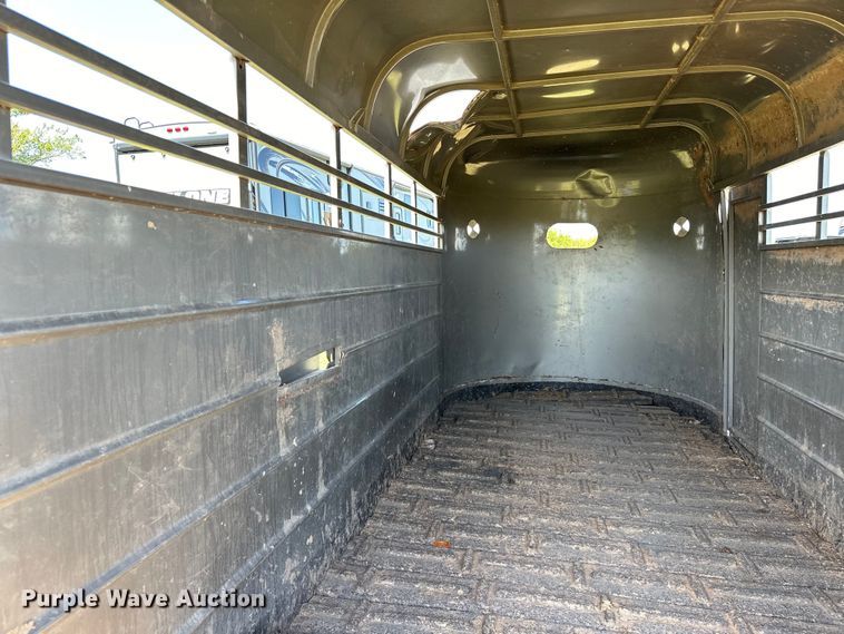 image for item EJ8864 2015 W-W livestock trailer