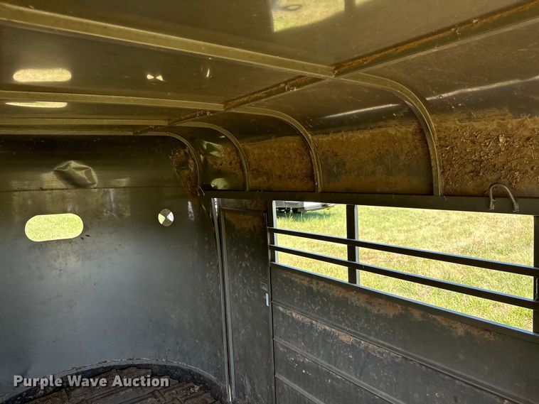 image for item EJ8864 2015 W-W livestock trailer