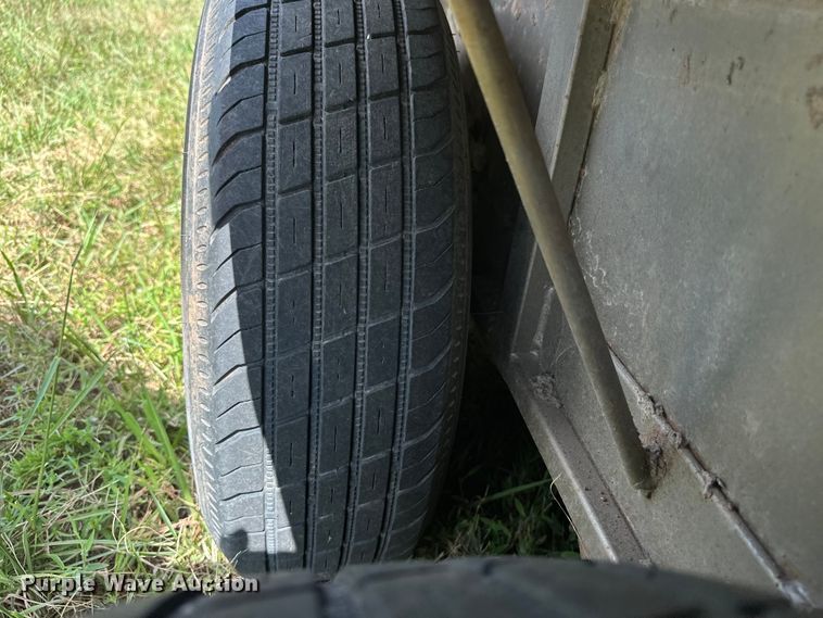 image for item EJ8864 2015 W-W livestock trailer