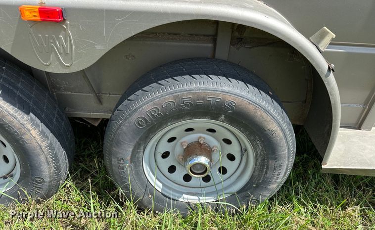 image for item EJ8864 2015 W-W livestock trailer