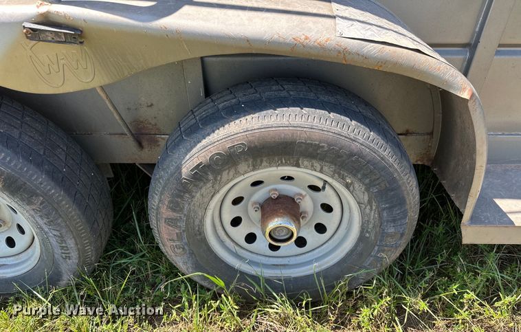 image for item EJ8864 2015 W-W livestock trailer