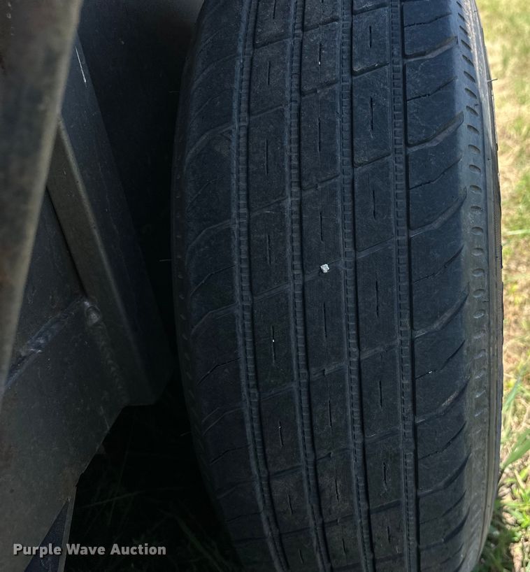 image for item EJ8864 2015 W-W livestock trailer