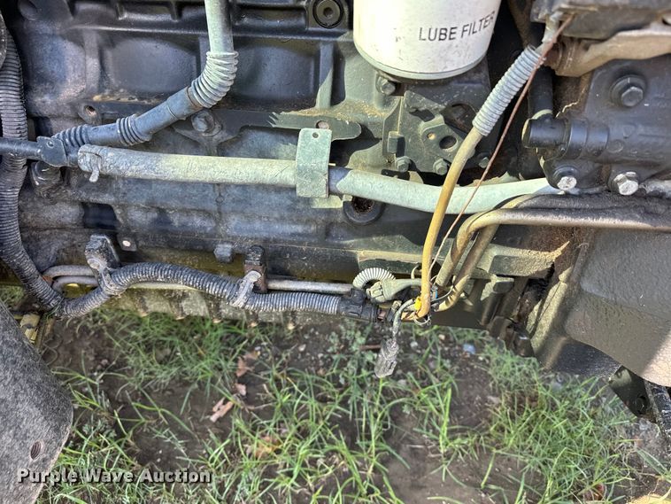 image for item EJ8877 2004 New Holland  TS115A MFWD tractor