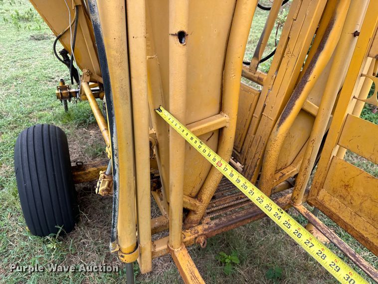 image for item EJ8878 Livestock chute 