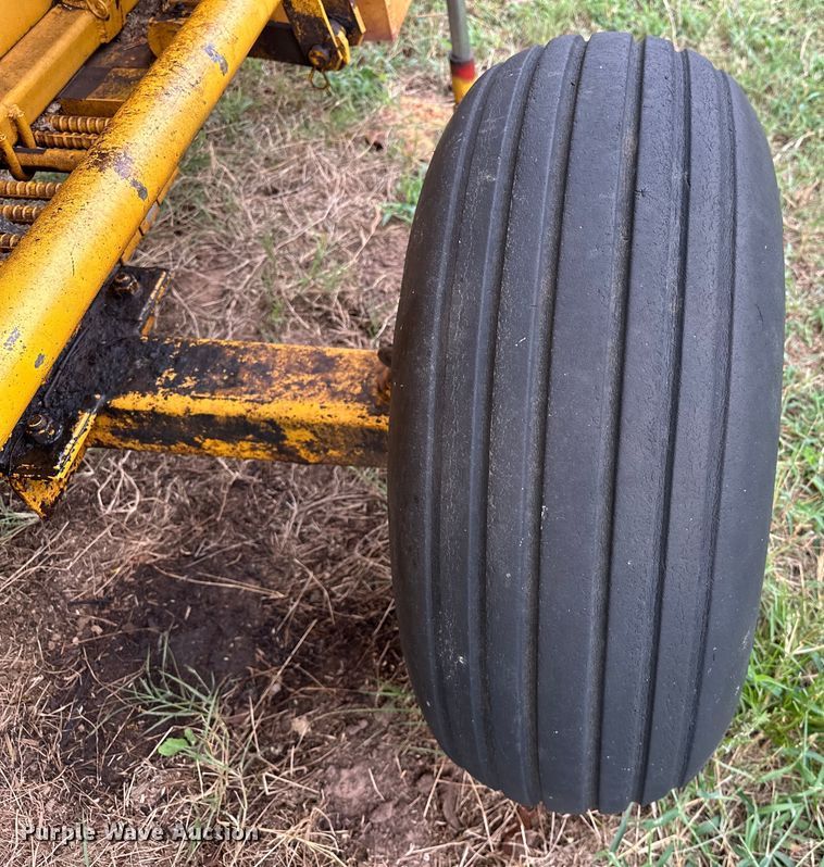 image for item EJ8878 Livestock chute 