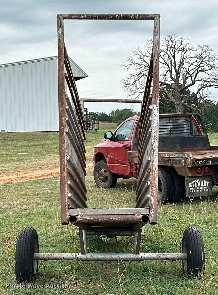 image for item EJ8881 Livestock loading chute