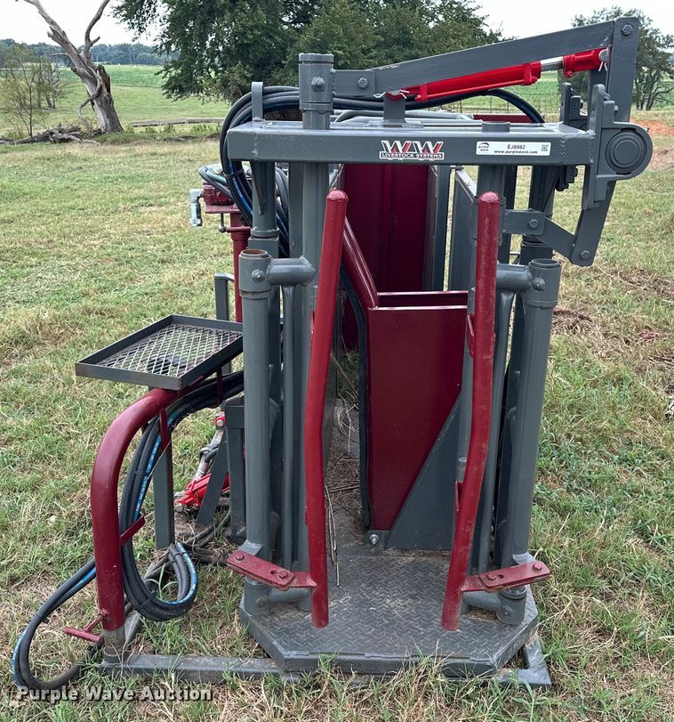 image for item EJ8882 WW  livestock chute 