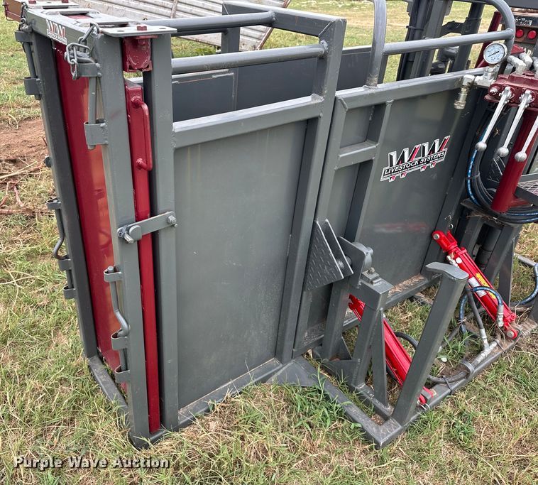 image for item EJ8882 WW  livestock chute 