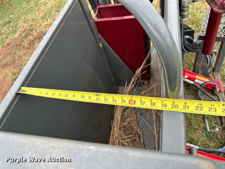 image for item EJ8882 WW  livestock chute 