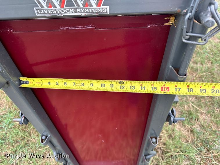 image for item EJ8882 WW  livestock chute 
