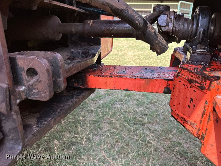 image for item EJ8883 1978 Allis-Chalmers  7580 4WD tractor