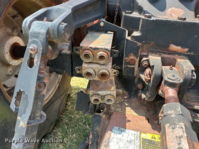 image for item EJ8883 1978 Allis-Chalmers  7580 4WD tractor