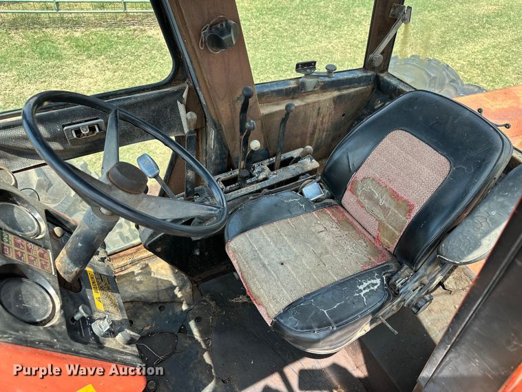 image for item EJ8883 1978 Allis-Chalmers  7580 4WD tractor