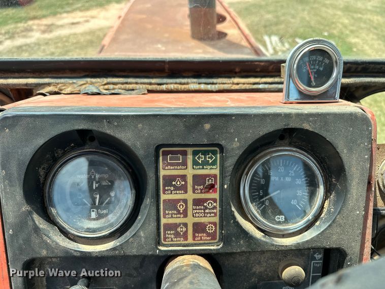 image for item EJ8883 1978 Allis-Chalmers  7580 4WD tractor