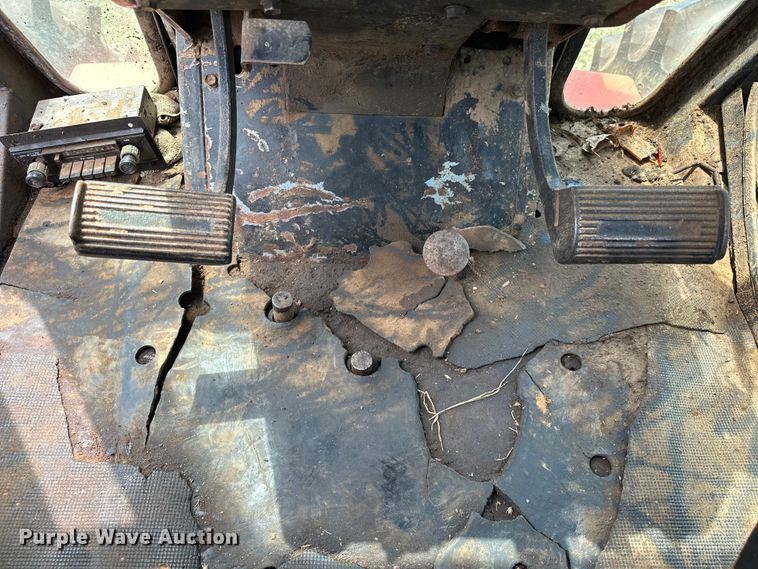 image for item EJ8883 1978 Allis-Chalmers  7580 4WD tractor