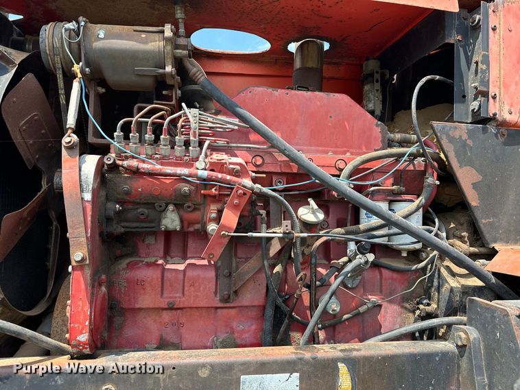 image for item EJ8883 1978 Allis-Chalmers  7580 4WD tractor