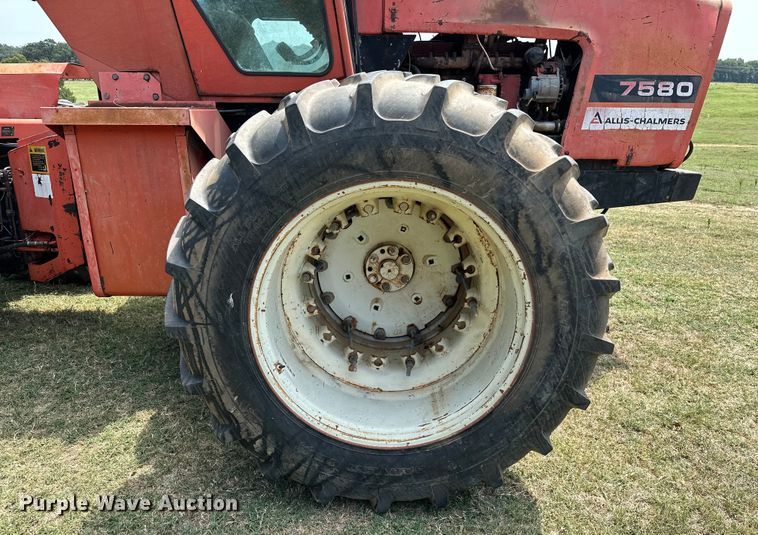 image for item EJ8883 1978 Allis-Chalmers  7580 4WD tractor