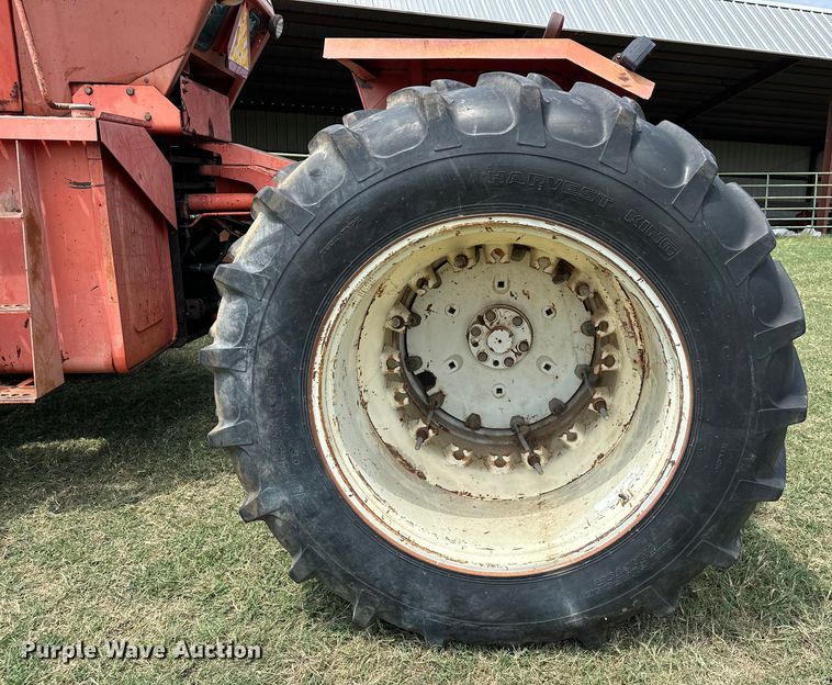 image for item EJ8883 1978 Allis-Chalmers  7580 4WD tractor