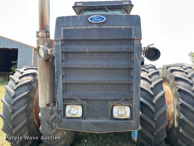 image for item EJ8884 1990 Ford 876 Versatile  4WD tractor