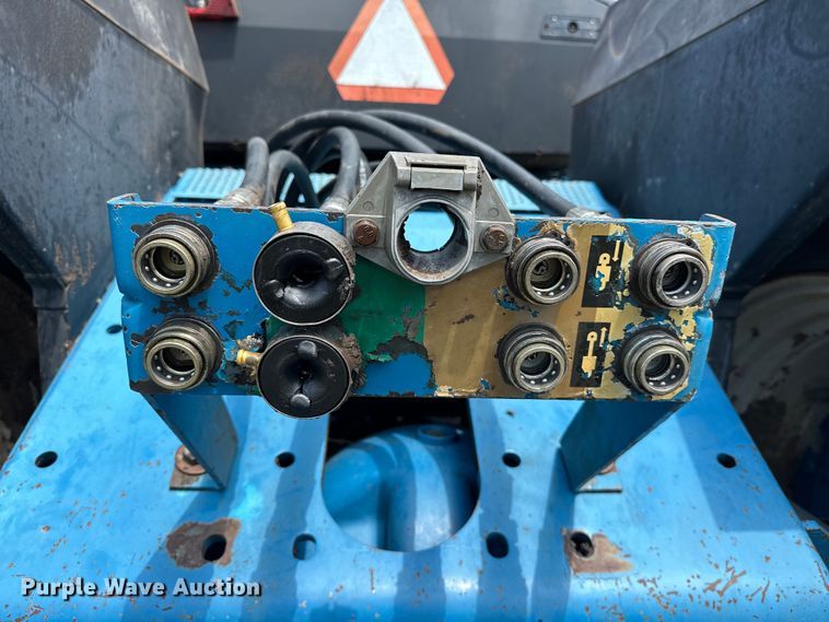 image for item EJ8884 1990 Ford 876 Versatile  4WD tractor