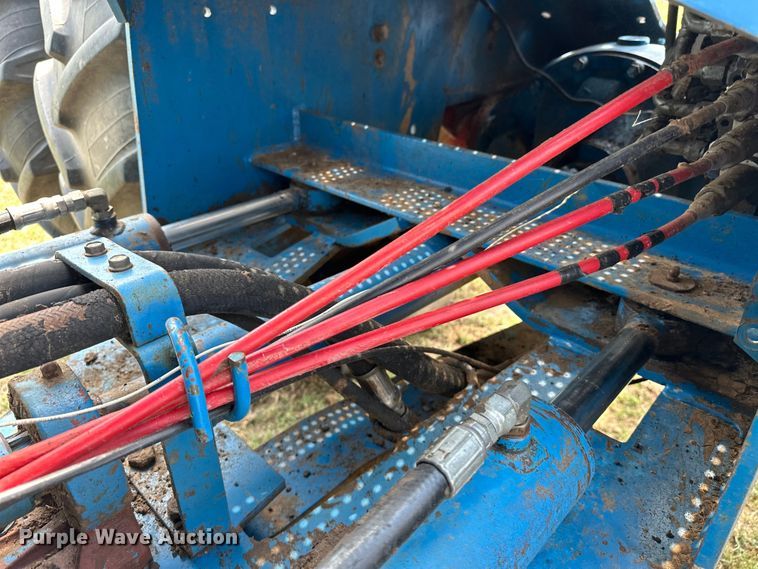 image for item EJ8884 1990 Ford 876 Versatile  4WD tractor