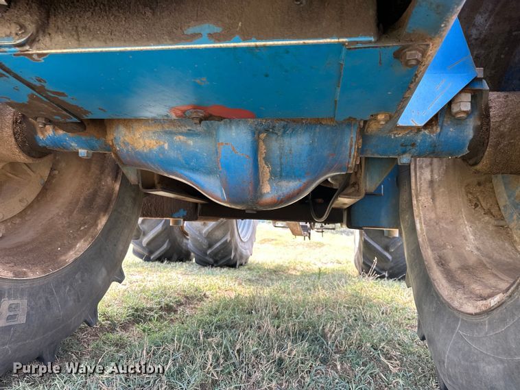 image for item EJ8884 1990 Ford 876 Versatile  4WD tractor