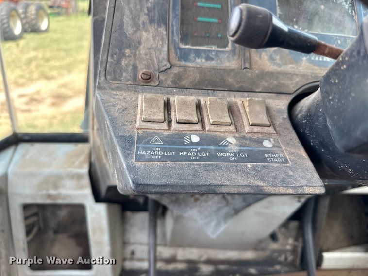 image for item EJ8884 1990 Ford 876 Versatile  4WD tractor