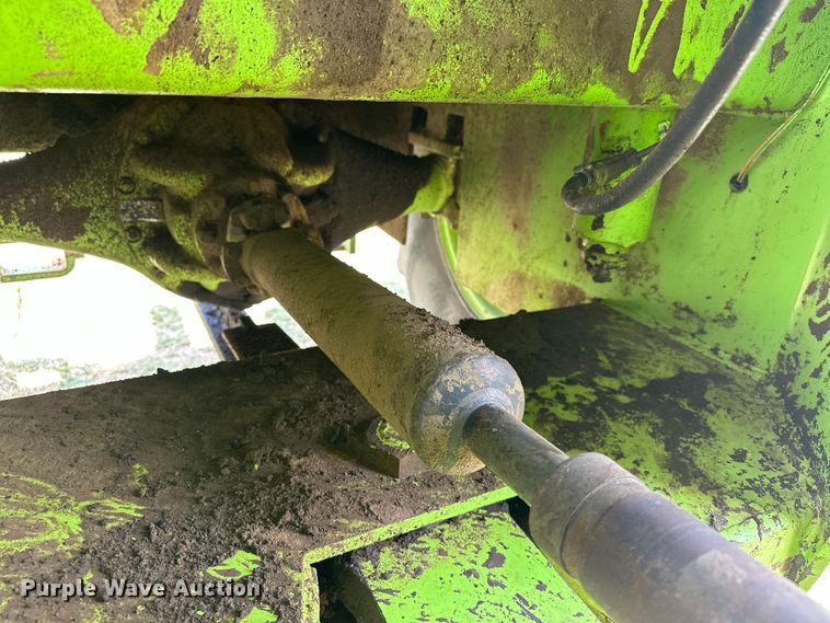 image for item EJ8885 1975 Steiger Bearcat II 4WD tractor