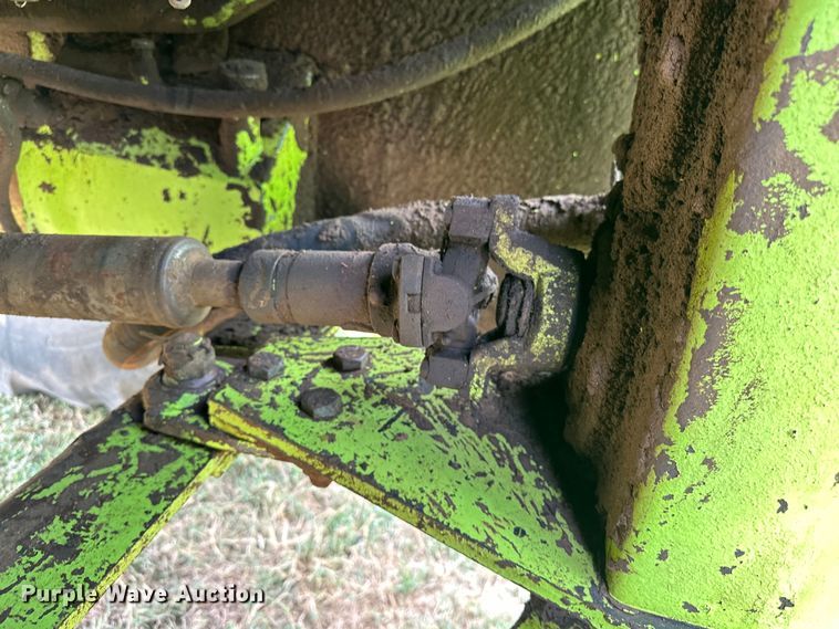 image for item EJ8885 1975 Steiger Bearcat II 4WD tractor