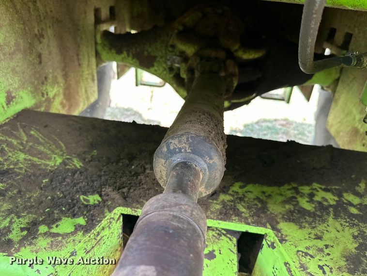 image for item EJ8885 1975 Steiger Bearcat II 4WD tractor