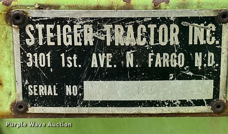 image for item EJ8885 1975 Steiger Bearcat II 4WD tractor