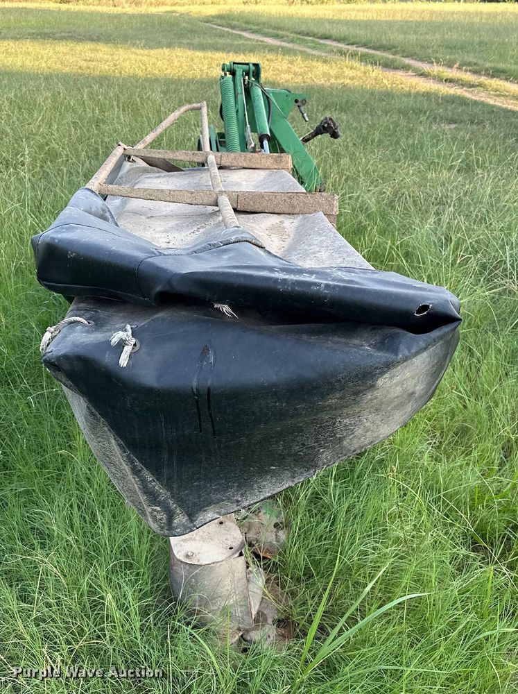 image for item EJ8894 2015 John Deere 275 disc mower