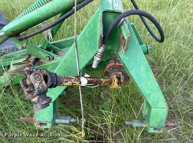 image for item EJ8894 2015 John Deere 275 disc mower